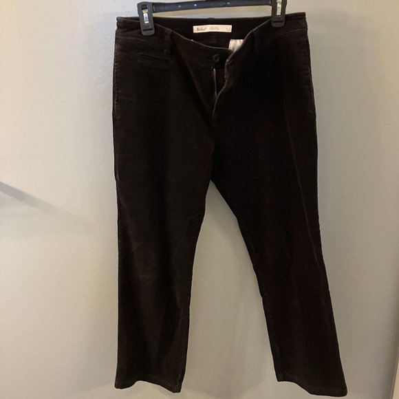 Woolrich Pants - Womens Woolrich Mid Rise Corduroy Black Pants - 8